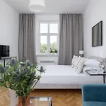 1-Bedroom Apartment - Dluga 65